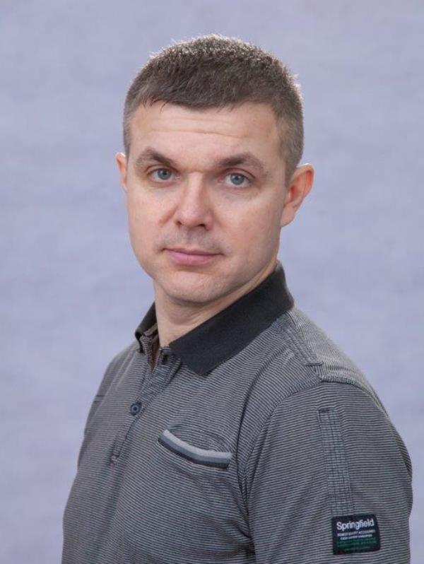 Неволин Олег Валериевич.